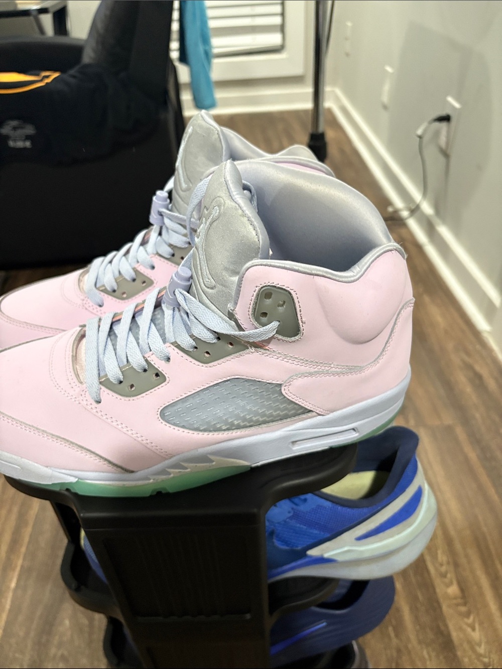 Jordan Retro High Top Sneakers in Pink and Gray - Picture 2 of 9